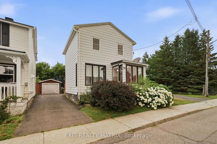 Property Photo:  281 Higginson Street  ON K6A 1G8 