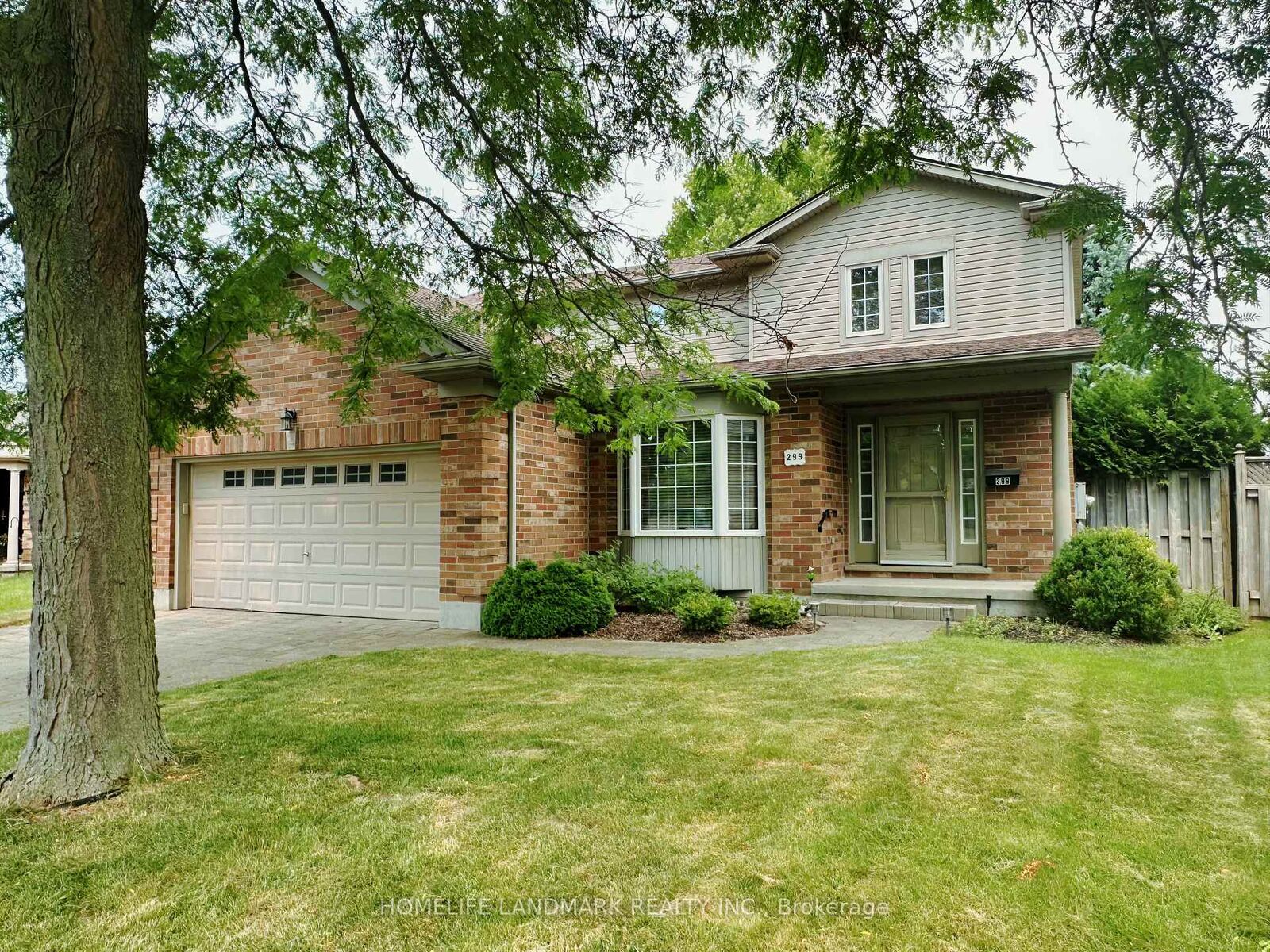 Property Photo:  299 Louise Court  ON N6G 5G2 