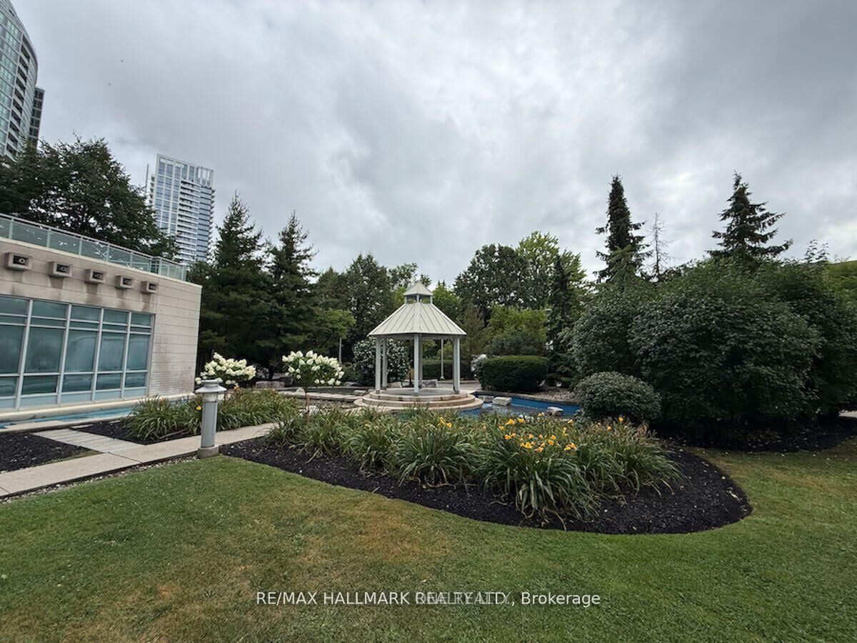 Property Photo:  60 Byng Avenue 1209  ON M2N 7K3 