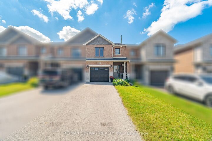 Property Photo:  69 Nathan Crescent  ON L4N 0S5 