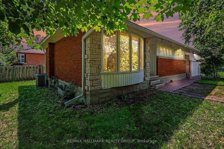 2067 Bangor Street — photo 1