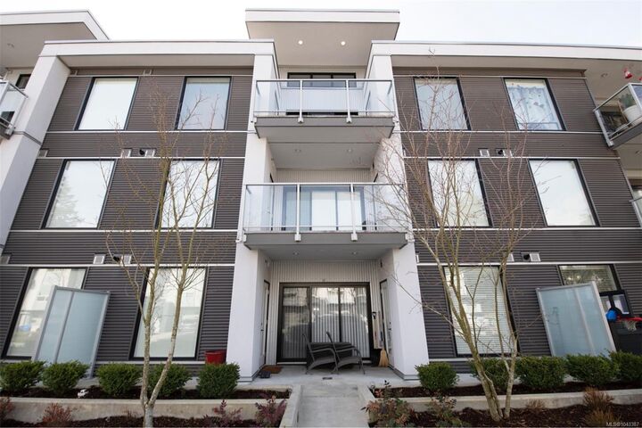 Property Photo: 950 Whirlaway Cres #318 BC V9B 0Y3