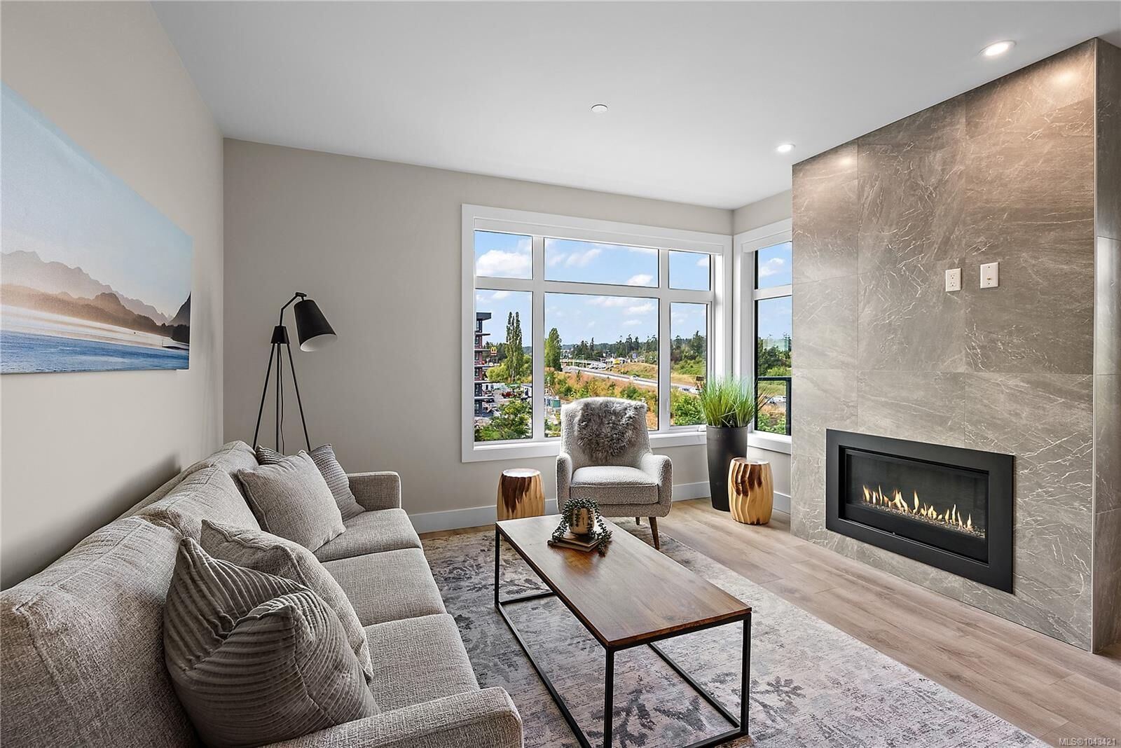 Property Photo: 2520 Hackett Cres #202 BC V8M 0C5