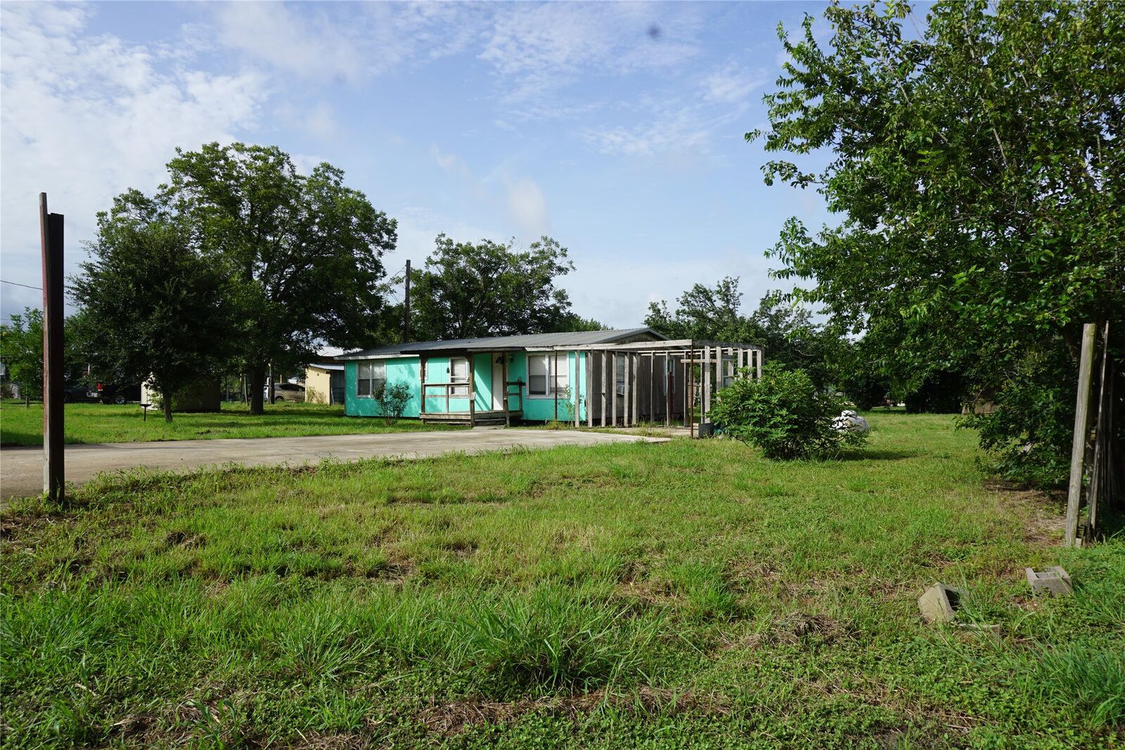Property Photo: 5026 Acorn Way TX 78666