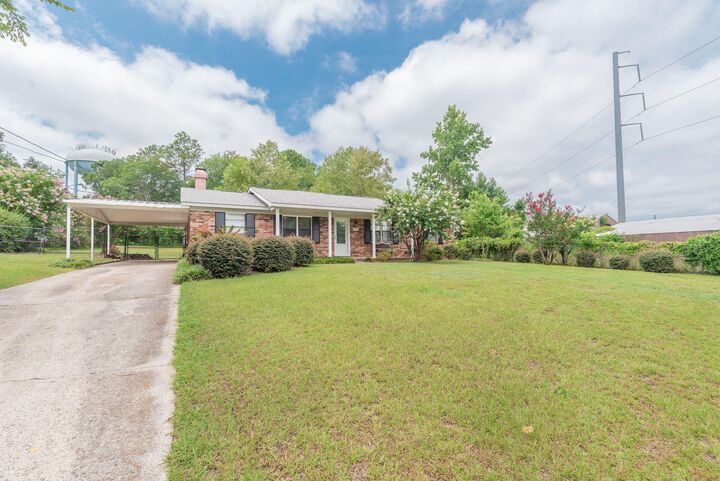 Property Photo: 104 Leven Street GA 30813
