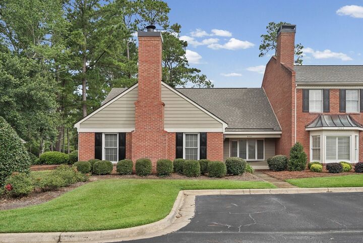 Property Photo:  2401 Tuxedo Place  GA 31707 