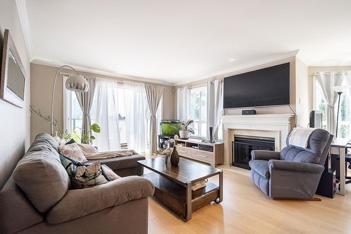 1830 E Southmere Crescent 313 — photo 1