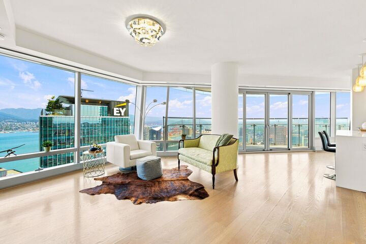 Property Photo: 1151 W Georgia Street 5606 BC V6E 0B3