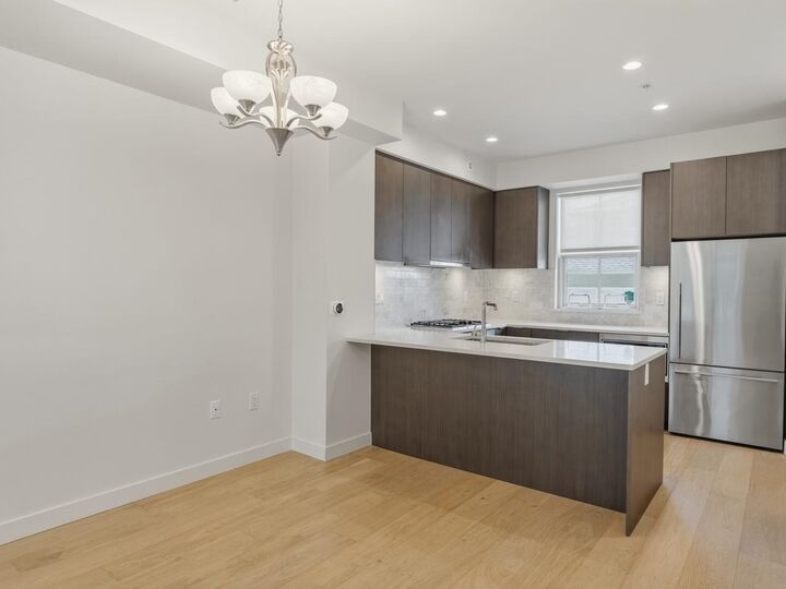 Property Photo: 7891 Oak Street BC V6P 0H9