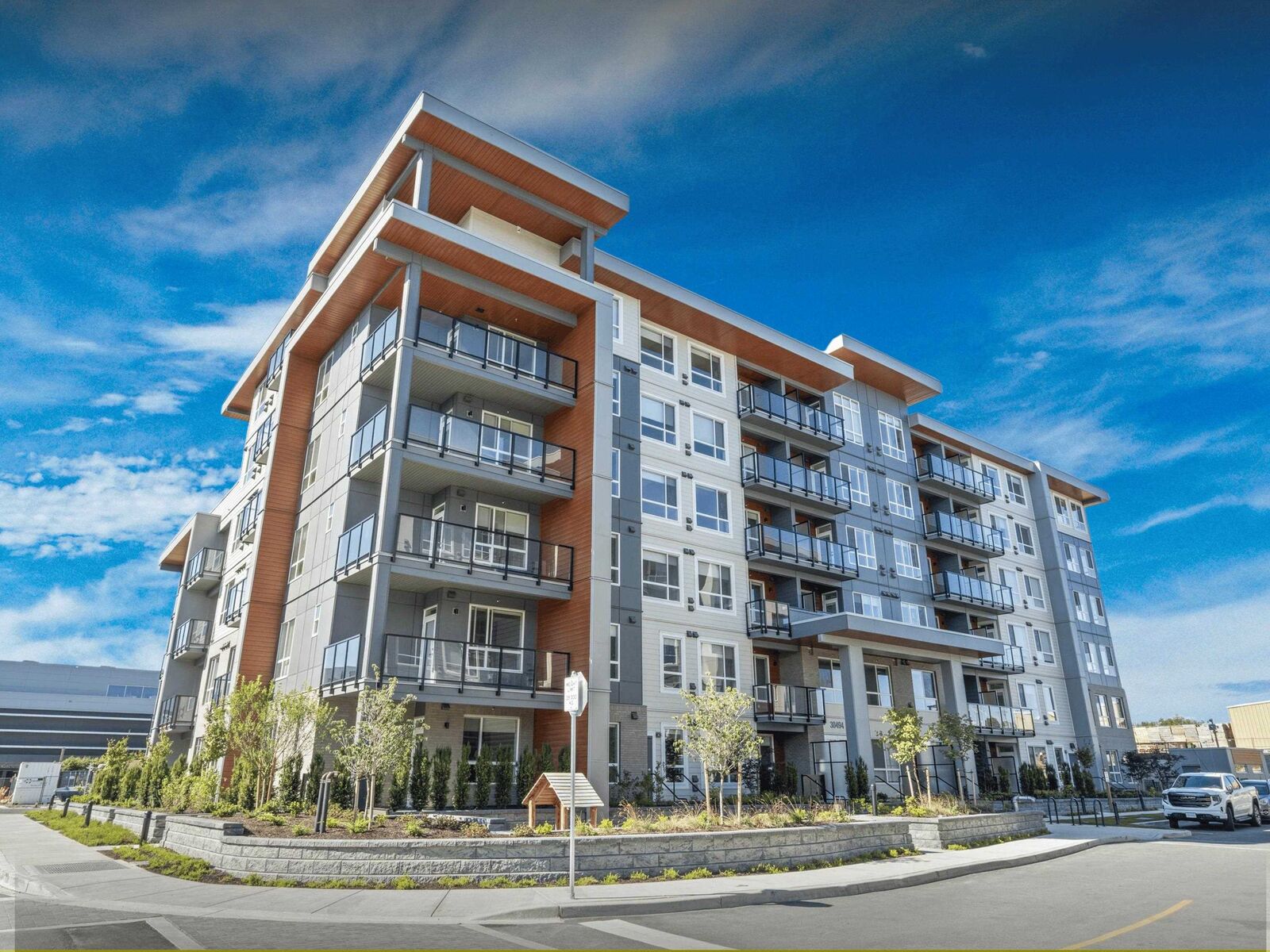 Property Photo: 30494 Cardinal Avenue 612 BC V2V 4J1
