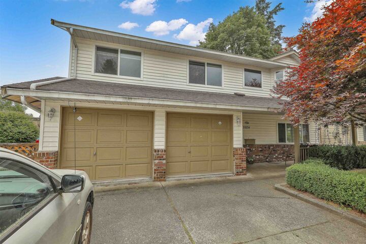 Property Photo: 33234 Meadowlands Avenue BC V2S 6V1