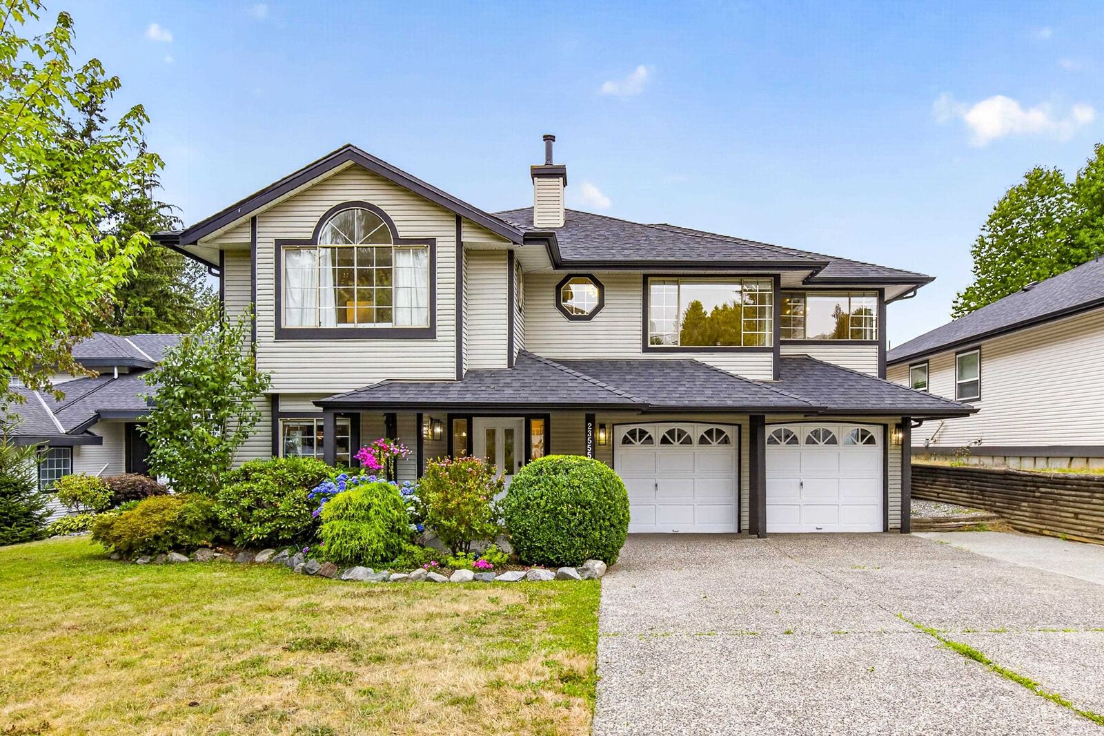 Property Photo: 23555 108 Avenue BC V2W 1B1