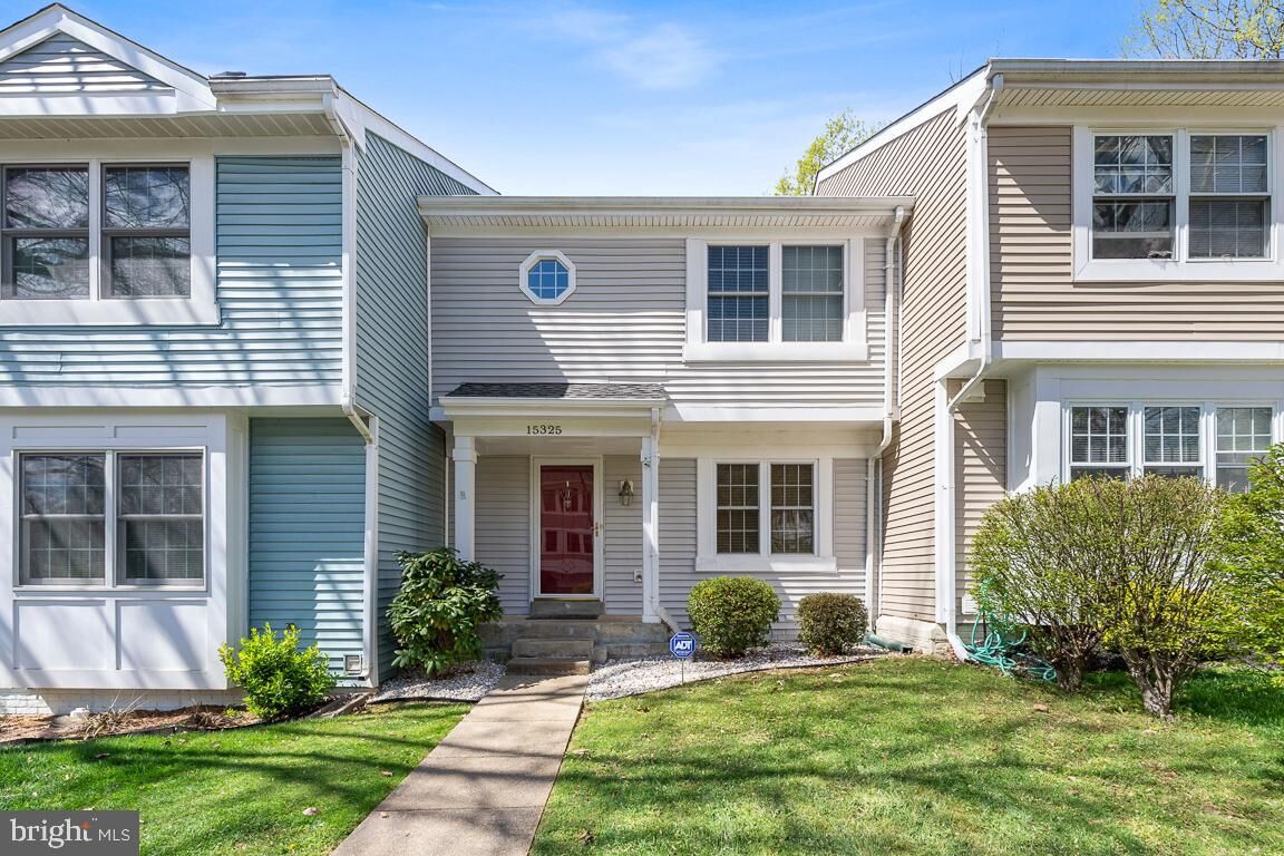 Property Photo: 15325 Waters Edge Court VA 22025