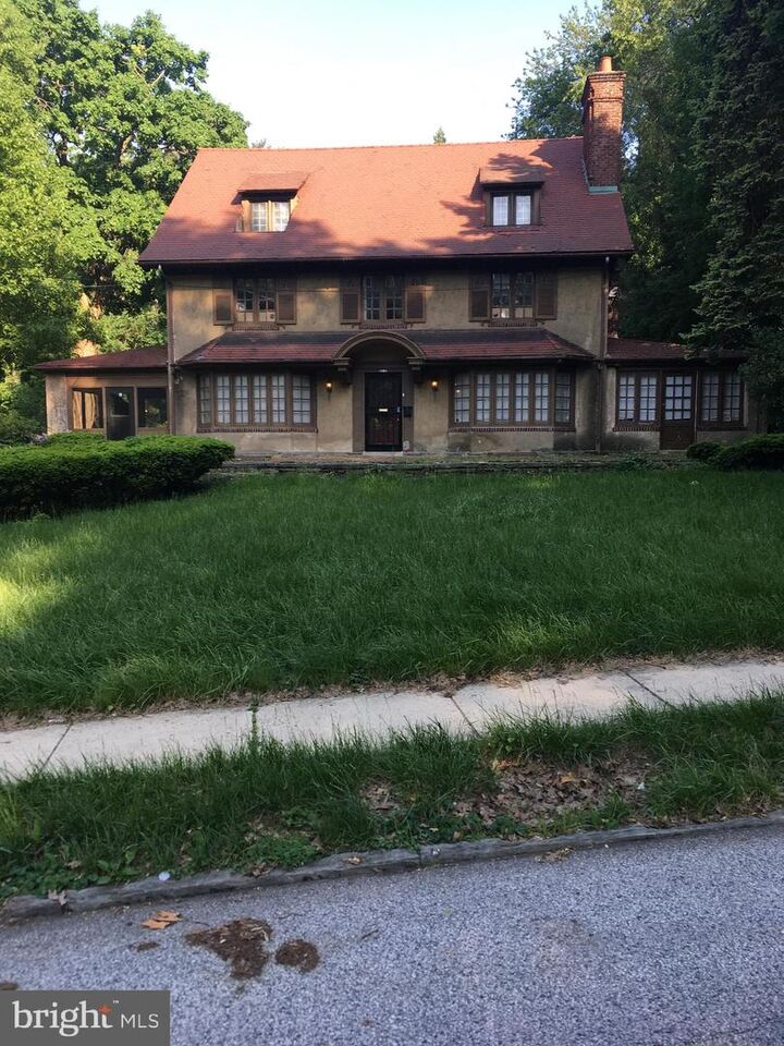 Property Photo: 7305 N Twelfth Street PA 19027