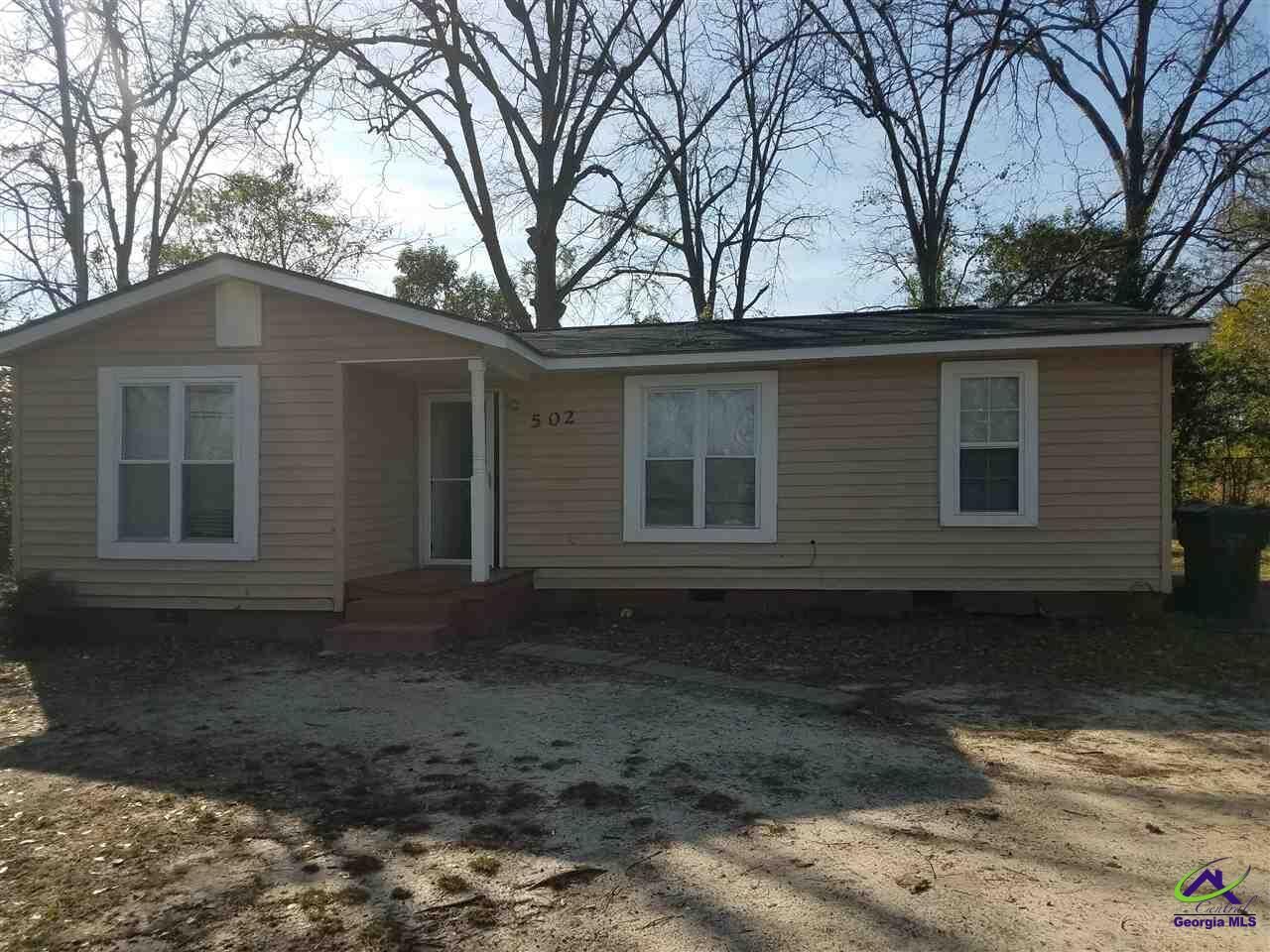 Property Photo:  500 &Amp 502 Carver Drive  GA 31030 