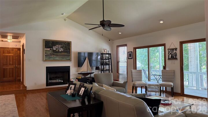 Property Photo: 16318 Stinson Cove Road NC 28078