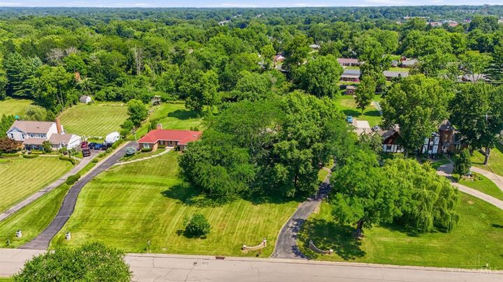 Property Photo: 5362 Palisades Drive OH 45238