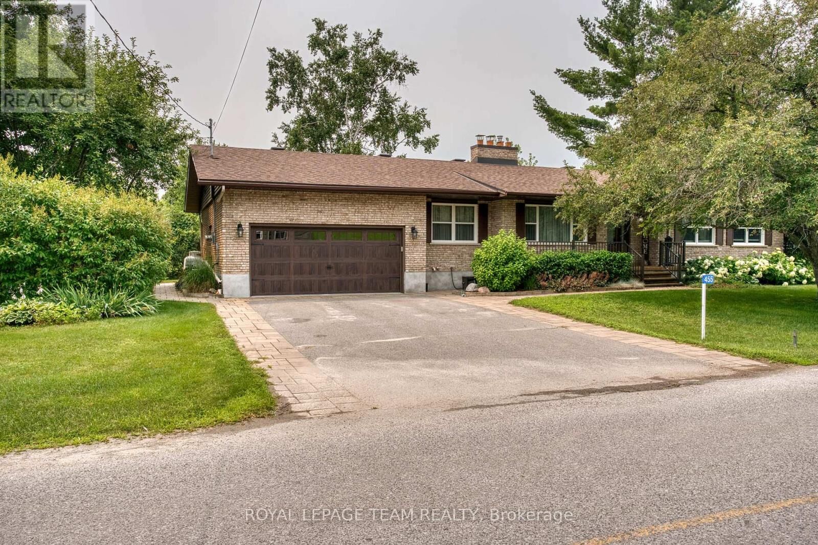 Property Photo: 455 River Road ON K0A 1A0
