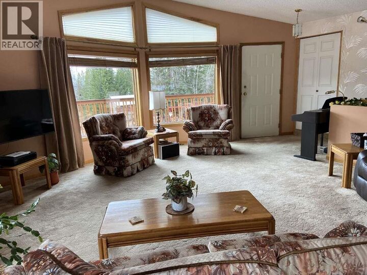 Property Photo: 15430 Buckhorn Lake Road BC V2N 6A6