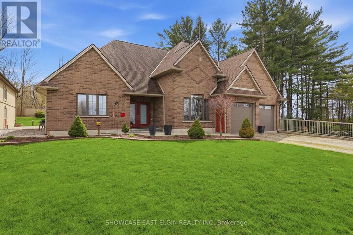 Property Photo: 88628 Hilltop Lane ON N5H 0B1