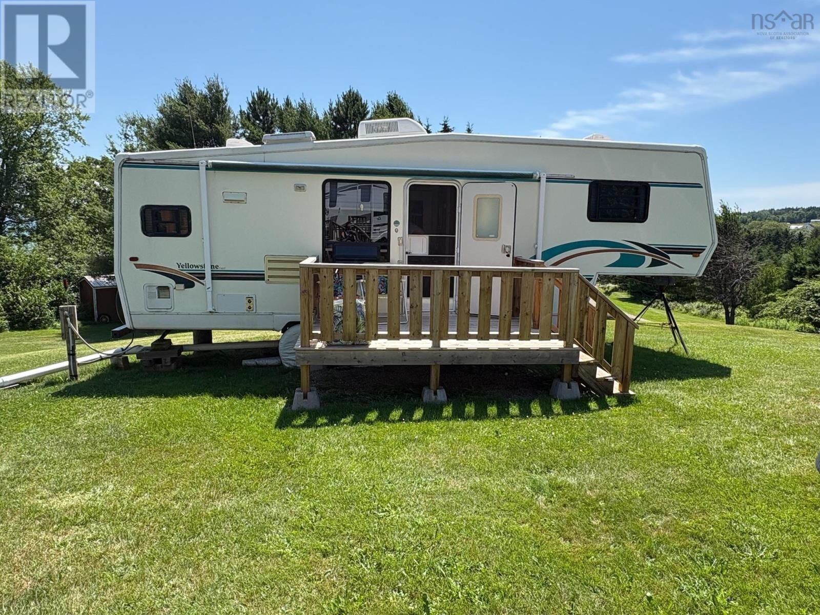 Property Photo:  5 Roland Faulkner Loop  NS B0M 1B0 