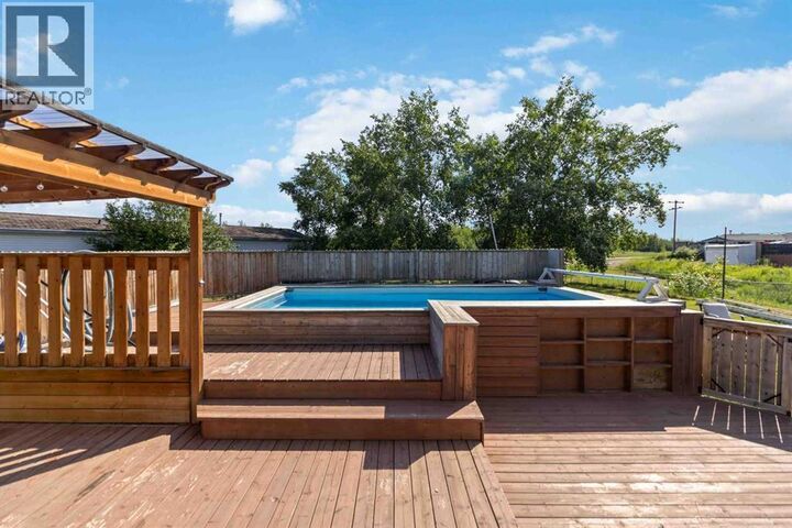 Property Photo: 240 Grandview Crescent AB T9H 4X8