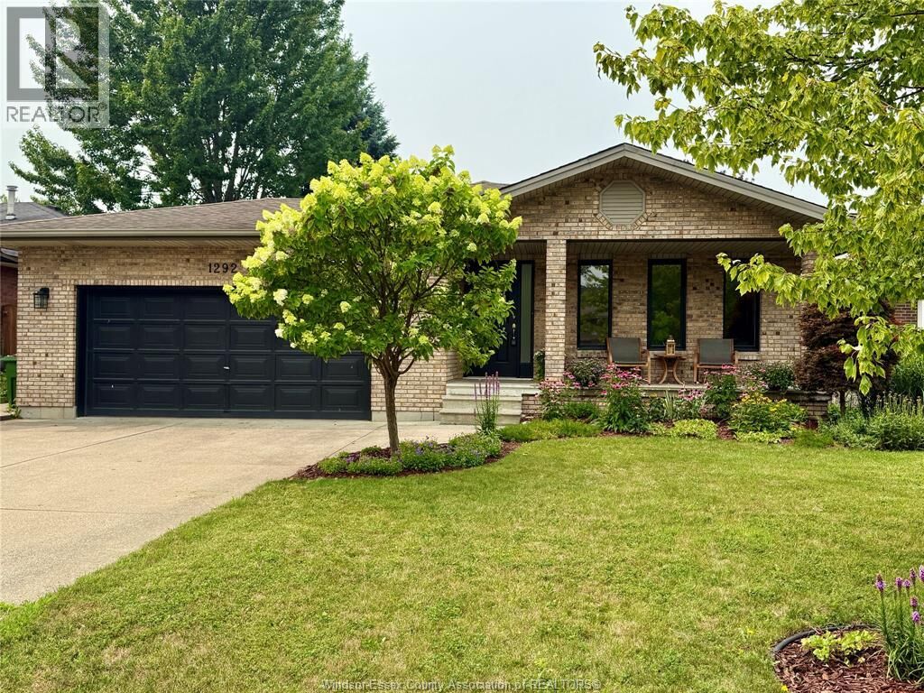 Property Photo: 1292 Kenwick Way ON N9H 2H1
