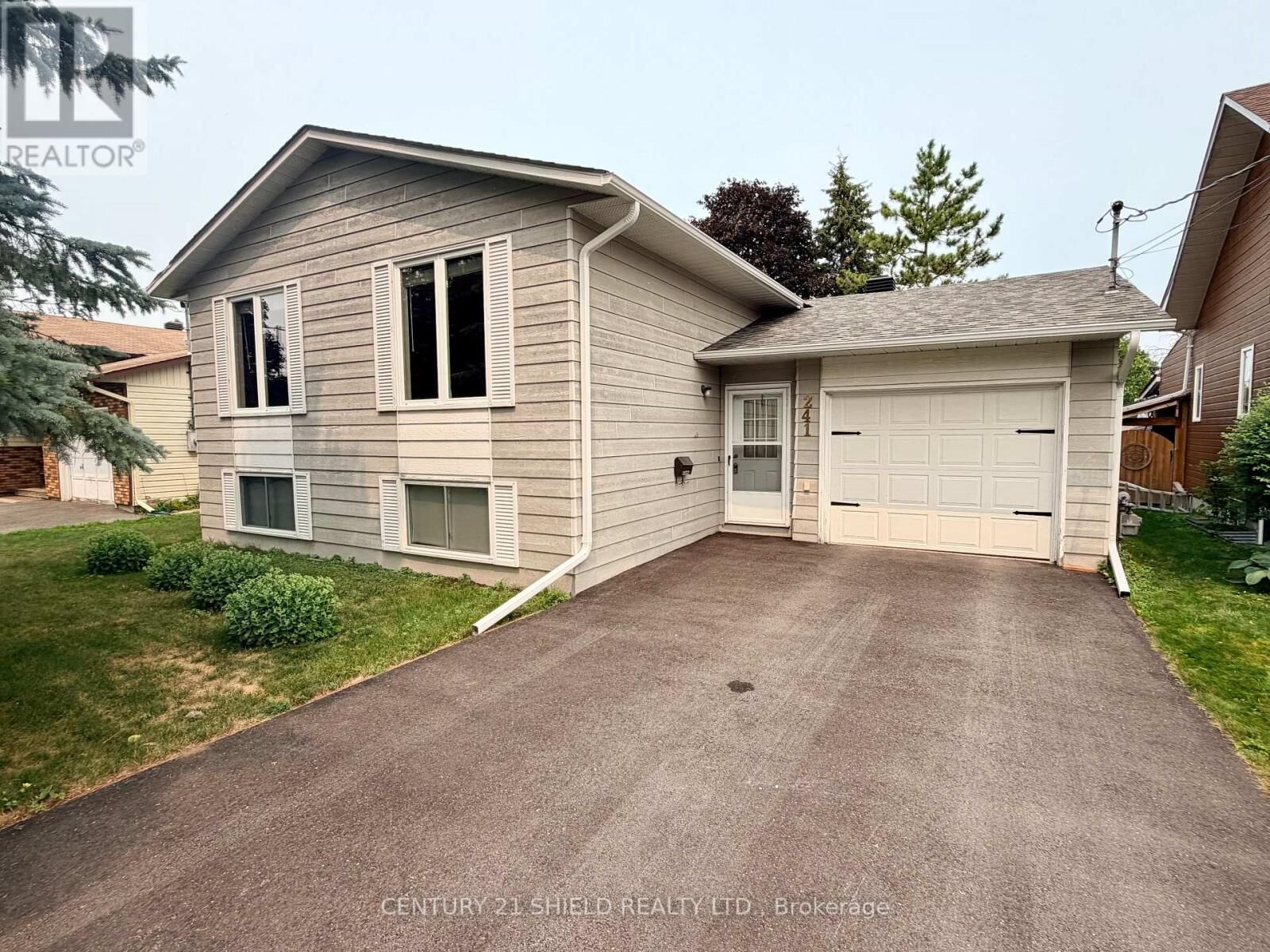 Property Photo: 241 Sarah Street ON K7C 4C4