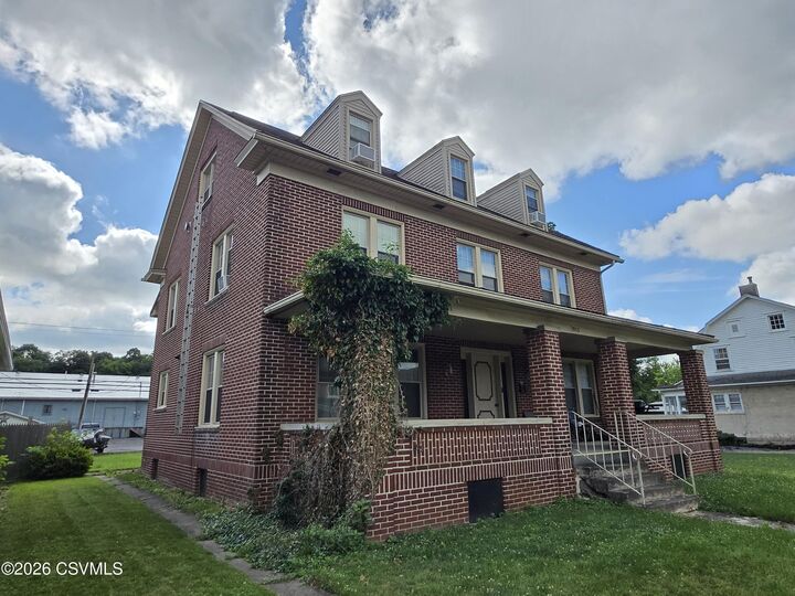 Property Photo: 1013 N Front Street PA 17847
