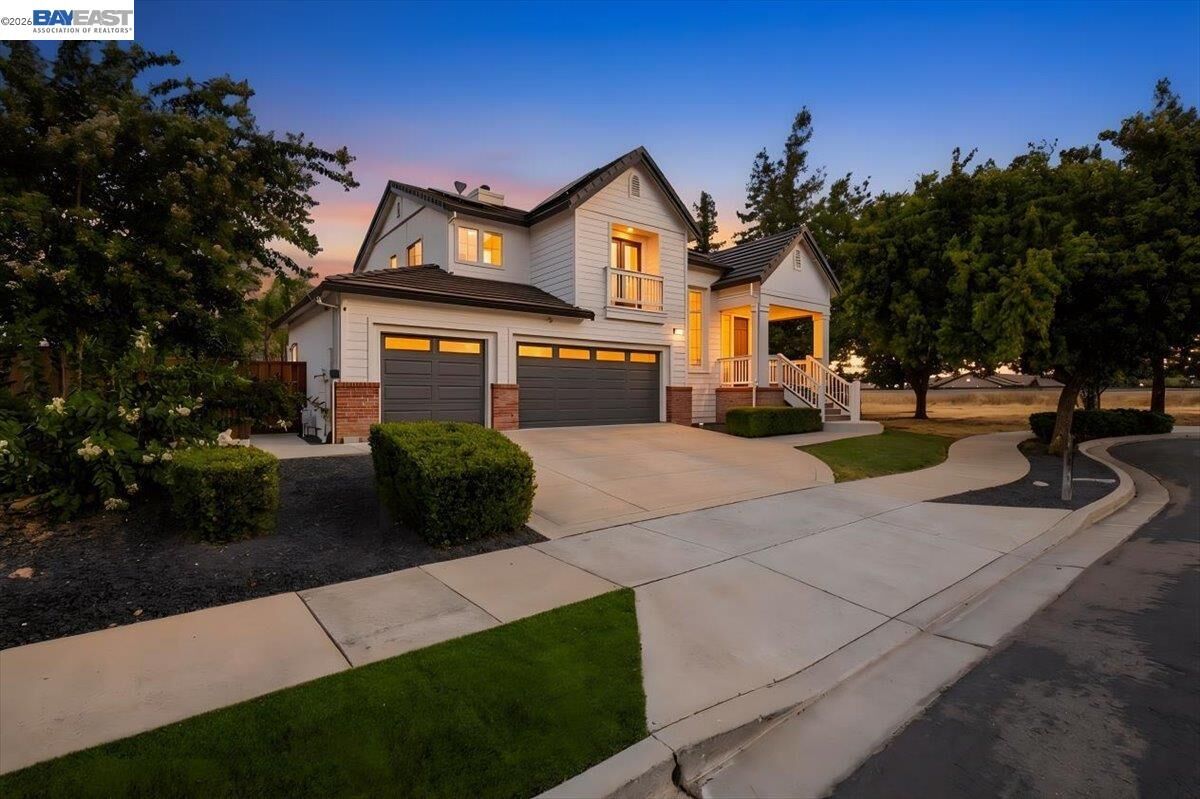 Property Photo: 983 Chamomile Lane CA 94513