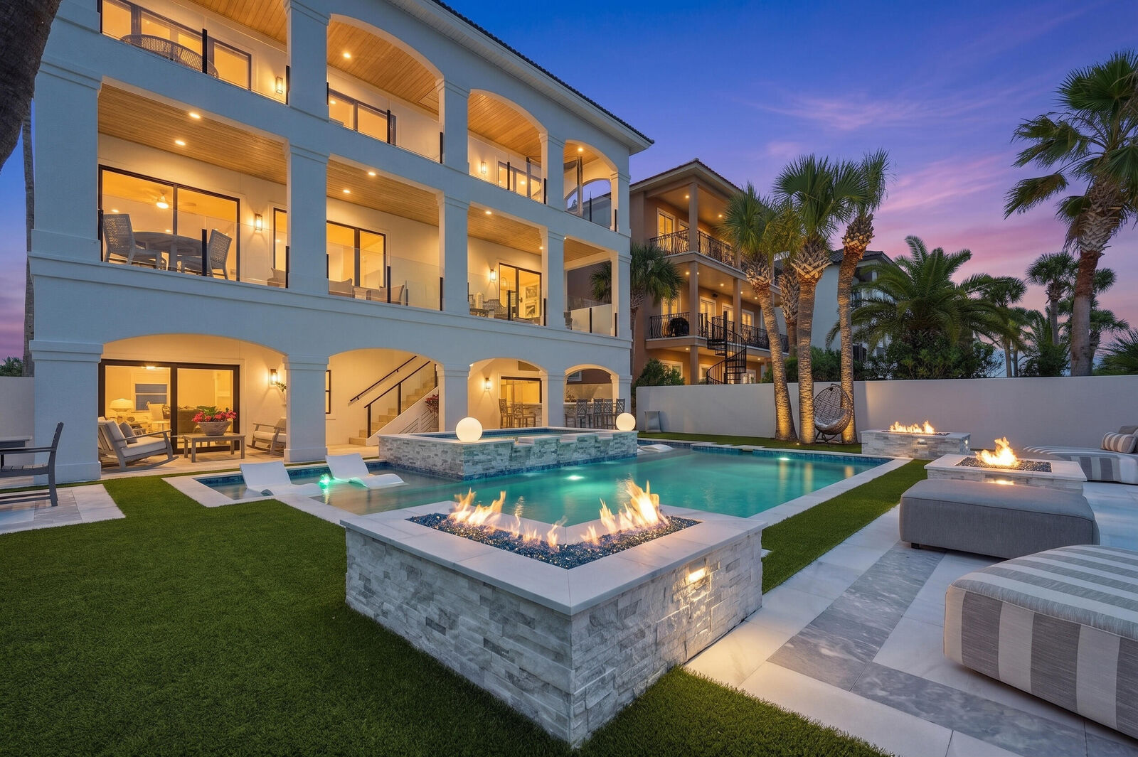 Property Photo:  2580 Cayenne Lane  FL 32579 