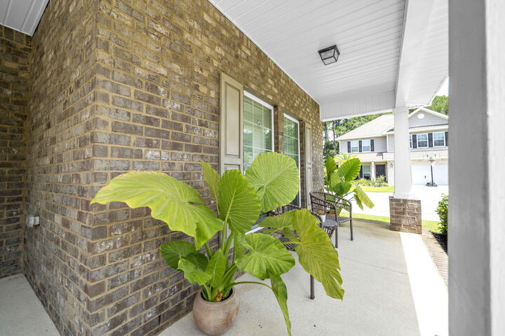 Property Photo: 277 Conner Circle FL 32459