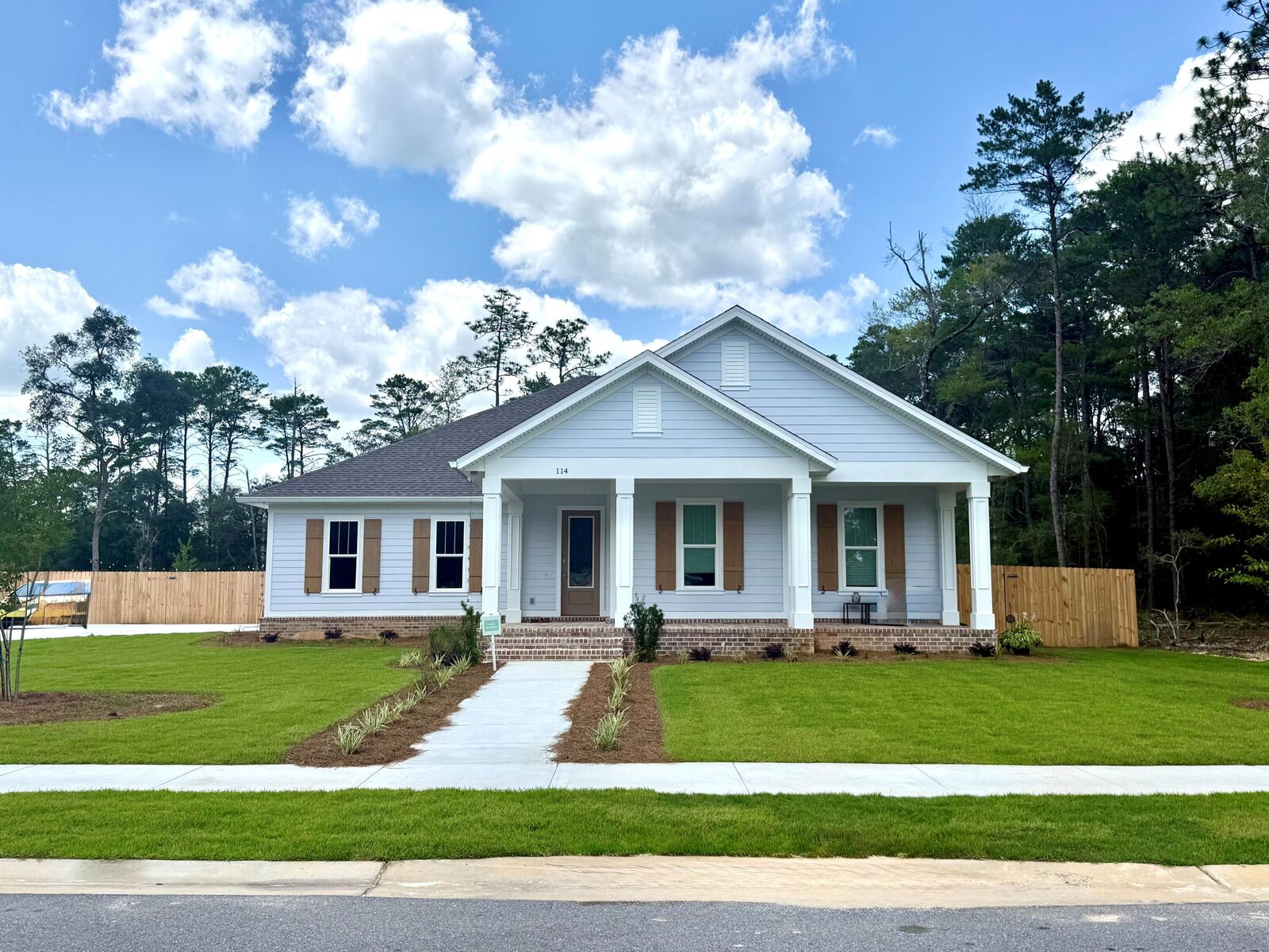 Property Photo:  114 Yearling Court  FL 32578 