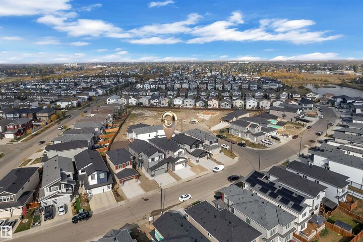Property Photo: 12 Dalquist Bay AB T9E 1N7