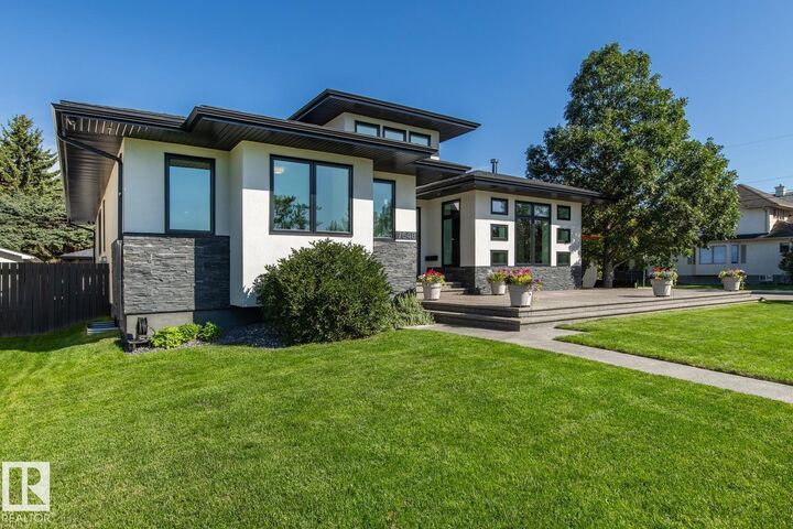 Property Photo:  7548 110 Avenue NW  AB T5B 0A4 