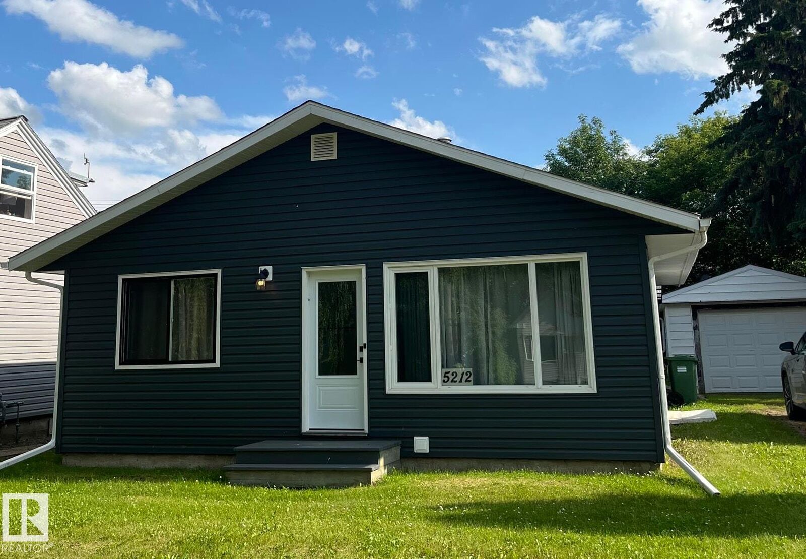 Property Photo: 5212 51 Ave AB T9N 2A8