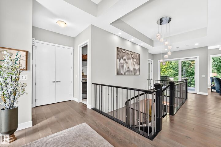 Property Photo: 95 Salisbury Way 56 AB T8B 0C1