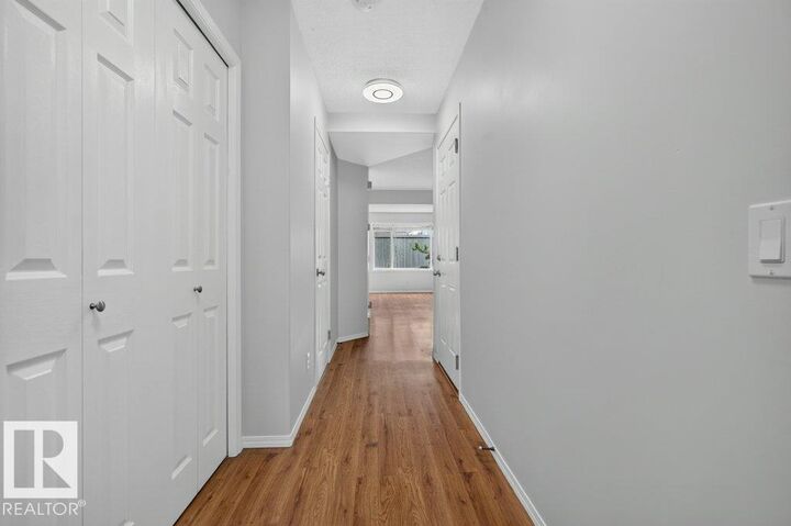 Property Photo:  2816 34 Avenue NW 10  AB T6T 2B4 