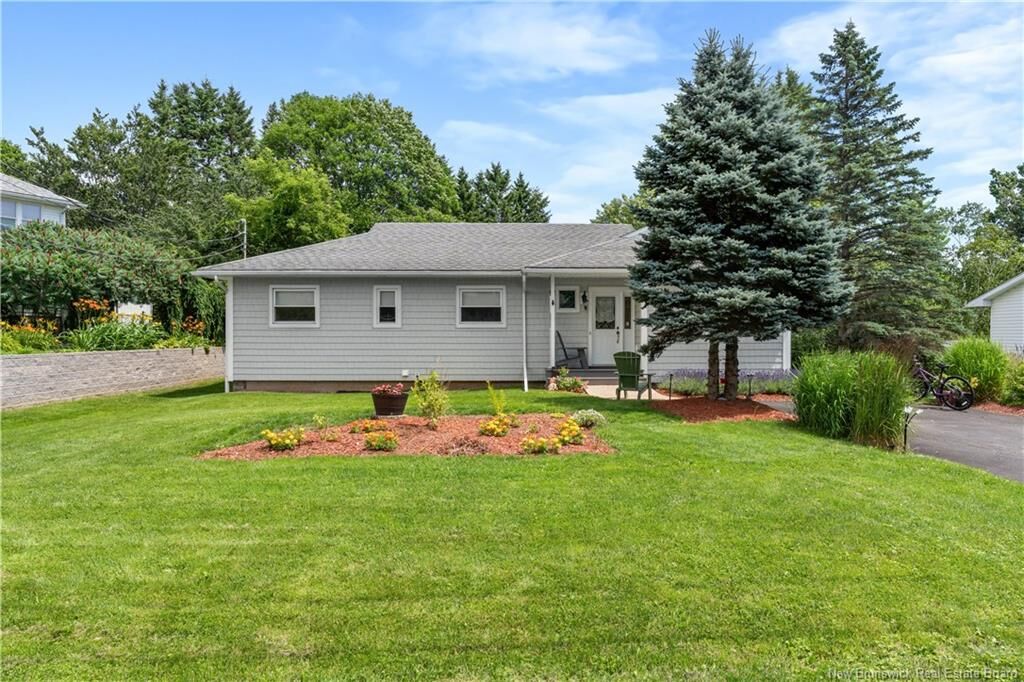 Property Photo: 27 Maxwell Drive NB E4E 2E1