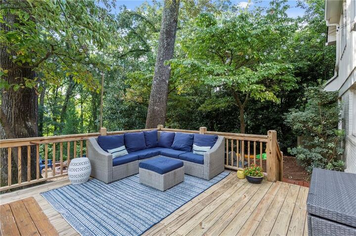 Property Photo: 2559 Sharondale Drive NE GA 30305