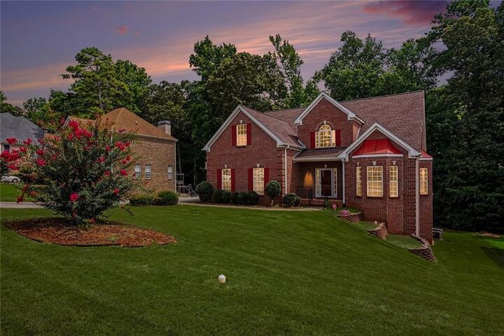 Property Photo:  2871 Weatherstone Circle SE  GA 30094 