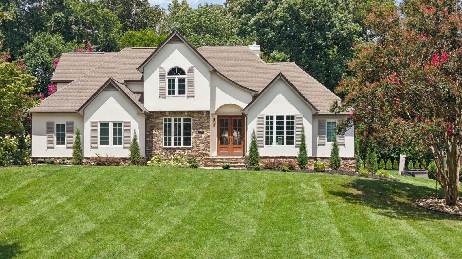 Property Photo: 681 Paragon Parkway NW TN 37312