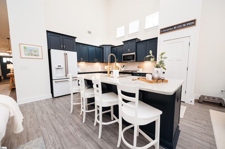 Property Photo:  489 Fenwick Drive  SC 29388 