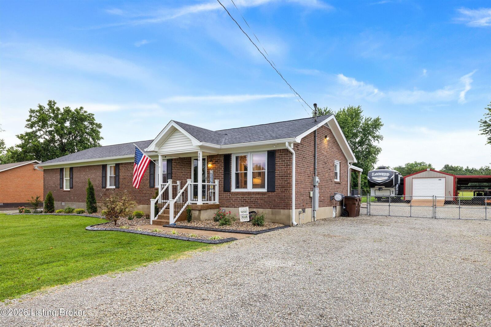 Property Photo: 380 Oakrun Dr KY 40047