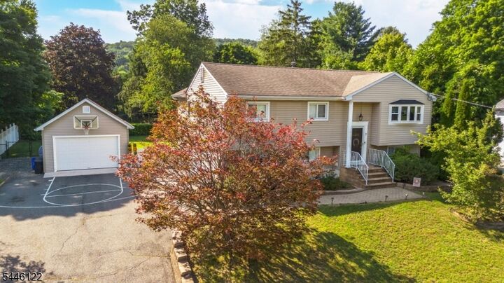 Property Photo: 7 Cumberland Rd NJ 07480