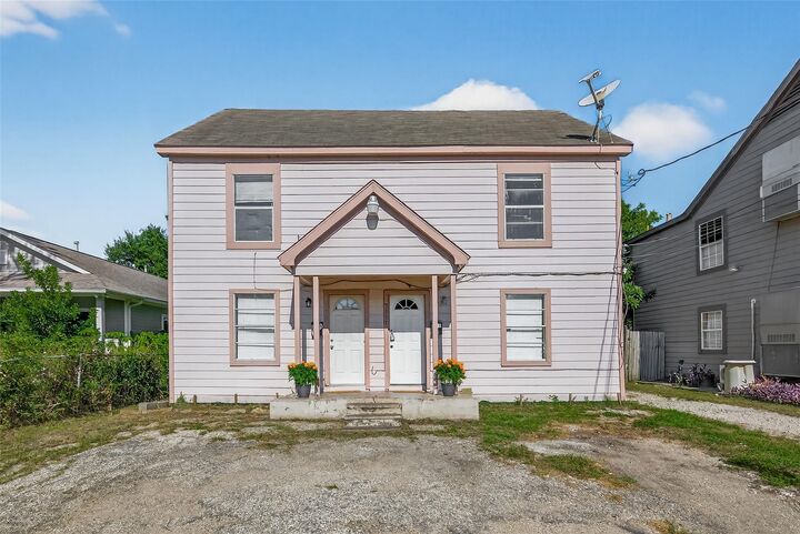 Property Photo:  7111 Myrtle Street  TX 77087 