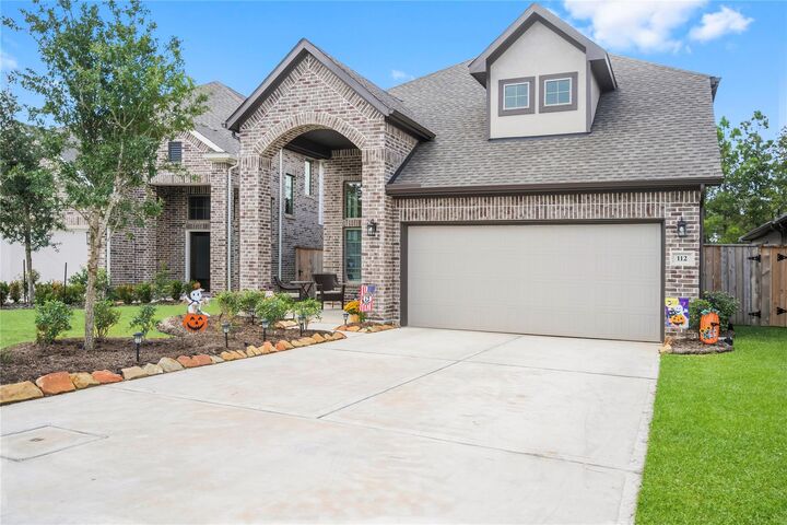 Property Photo: 112 Sugar Peak Court TX 77316