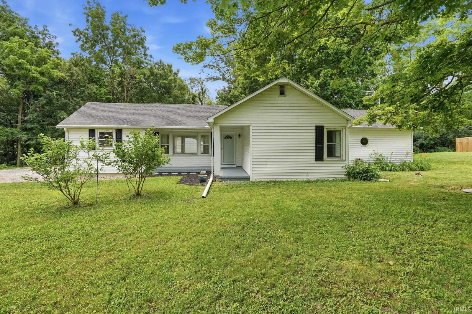 Property Photo: 12705 US Highway 24 IN 46814