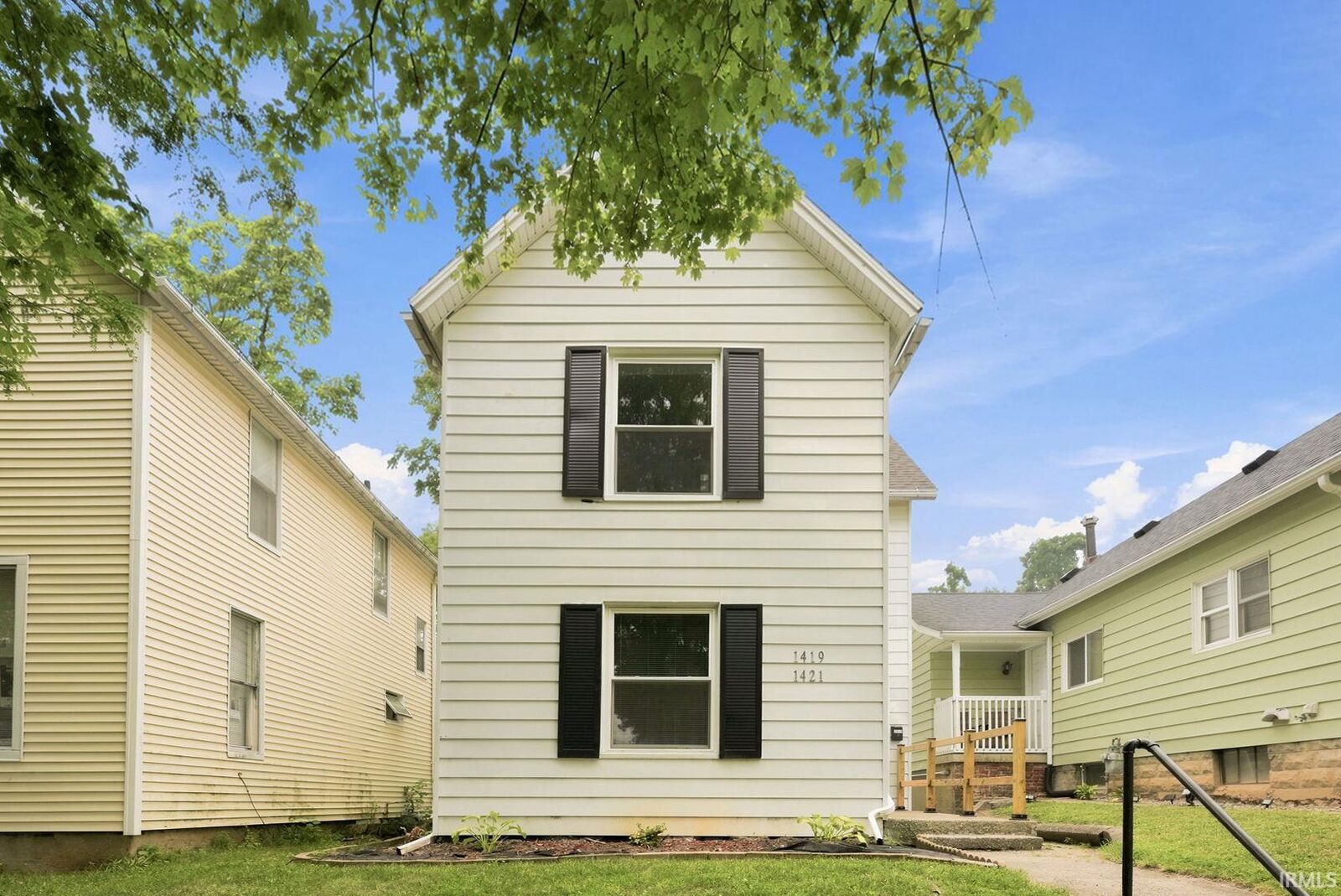 Property Photo: 1419 Saint Marys Avenue IN 46808