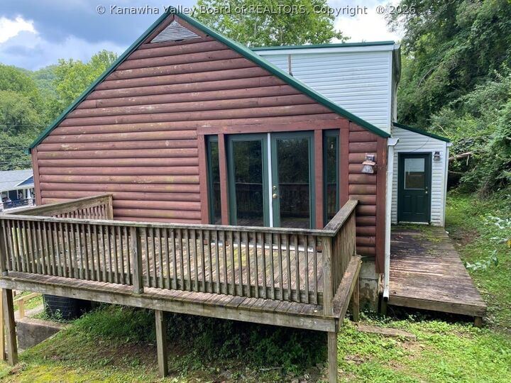 Property Photo: 2174 21st Street WV 25143